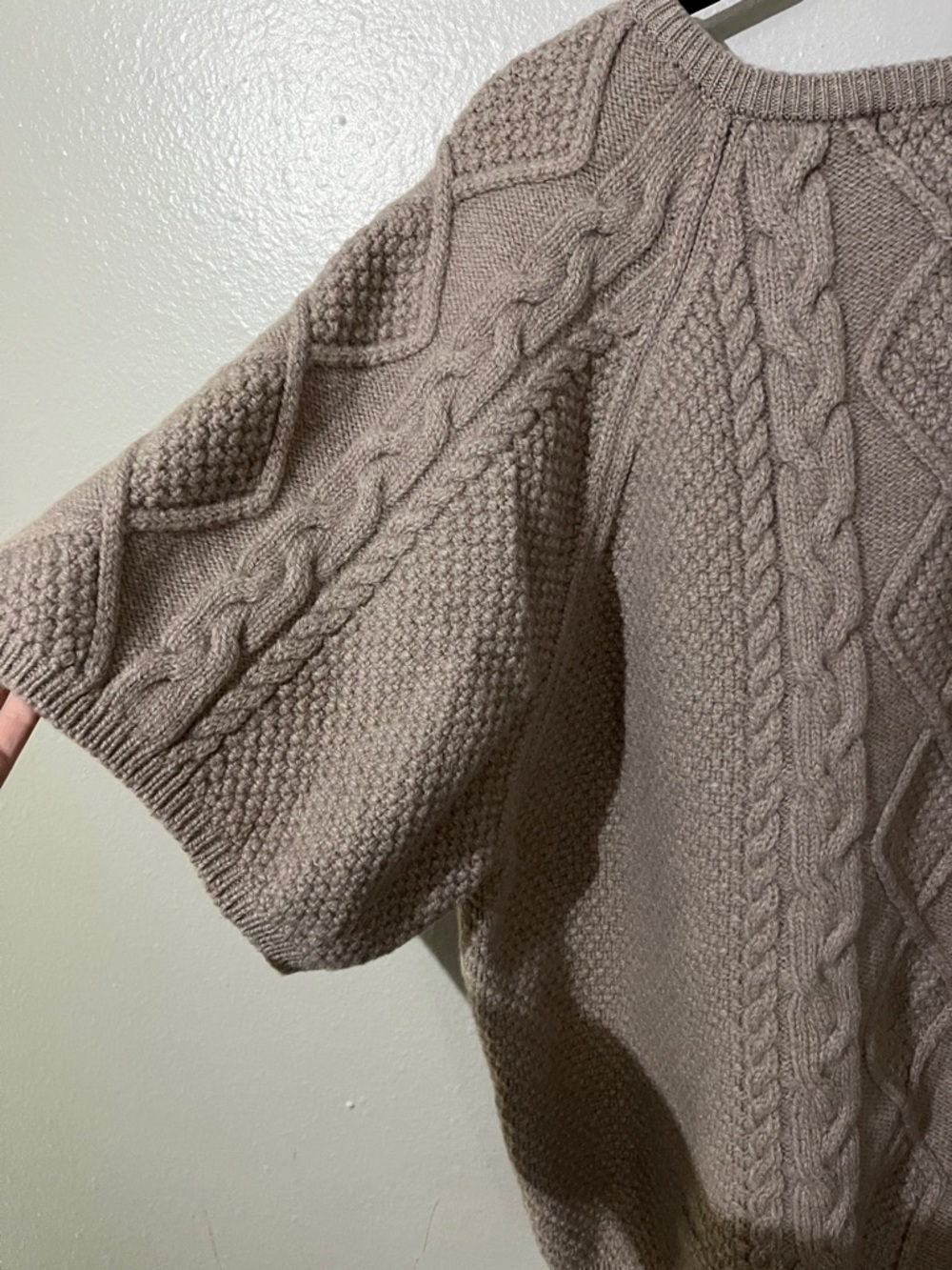 Blarney 100% Merino Wool Aran Cable Knit Short Sleeve Sweater/Cardigan - Picture 9 of 11